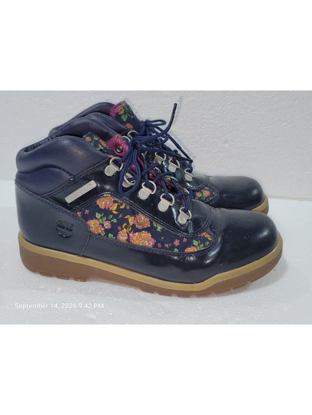 Timberland Girls CLASSIC FLORAL Lace up Boots Patent Blue Trim - 1997a 3430 SZ 6